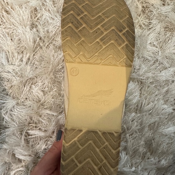 Dansko - Sand Milled Professional Clogs - size 41 - like new! - Picture 10 of 14